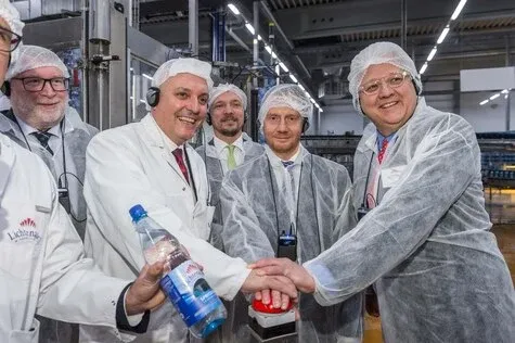 Clear Communication for Supervisors and Staff in Food Processing Environments
