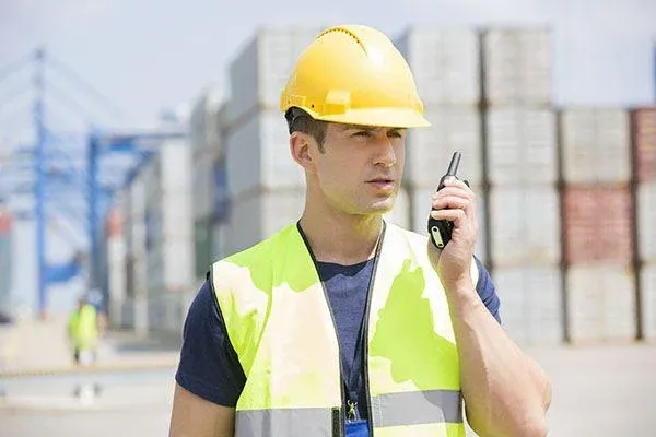 Basic Rules of Radio Etiquette and Communication