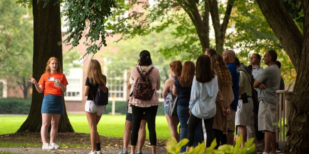 college campus tour